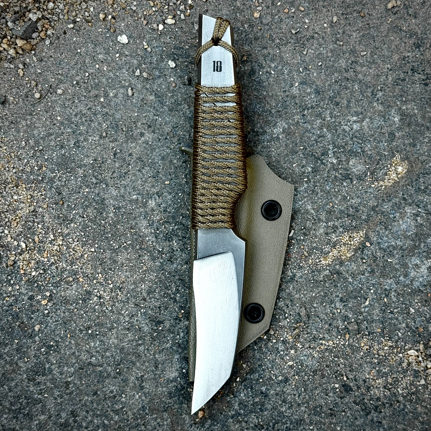 knife