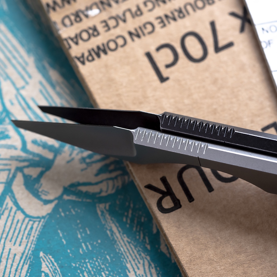 knife