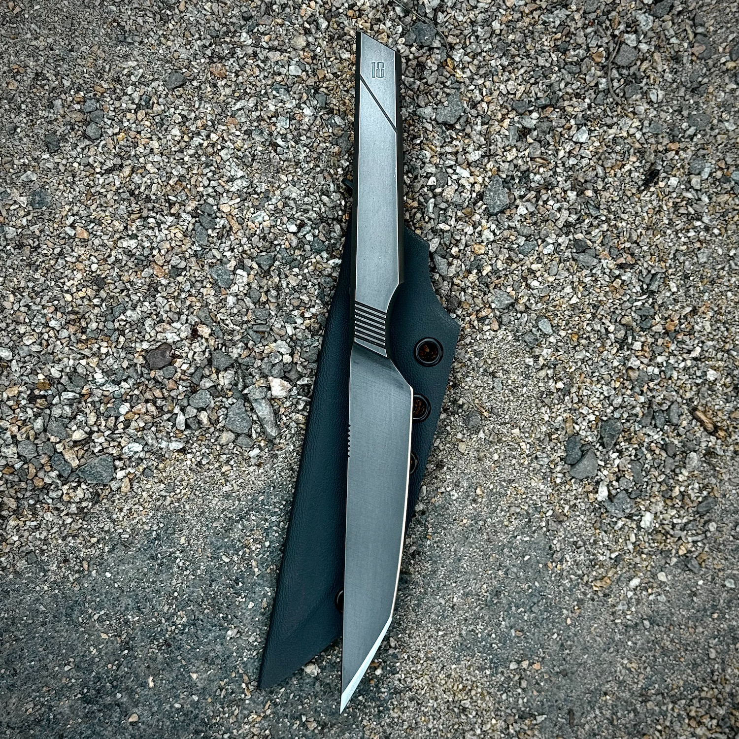 knife