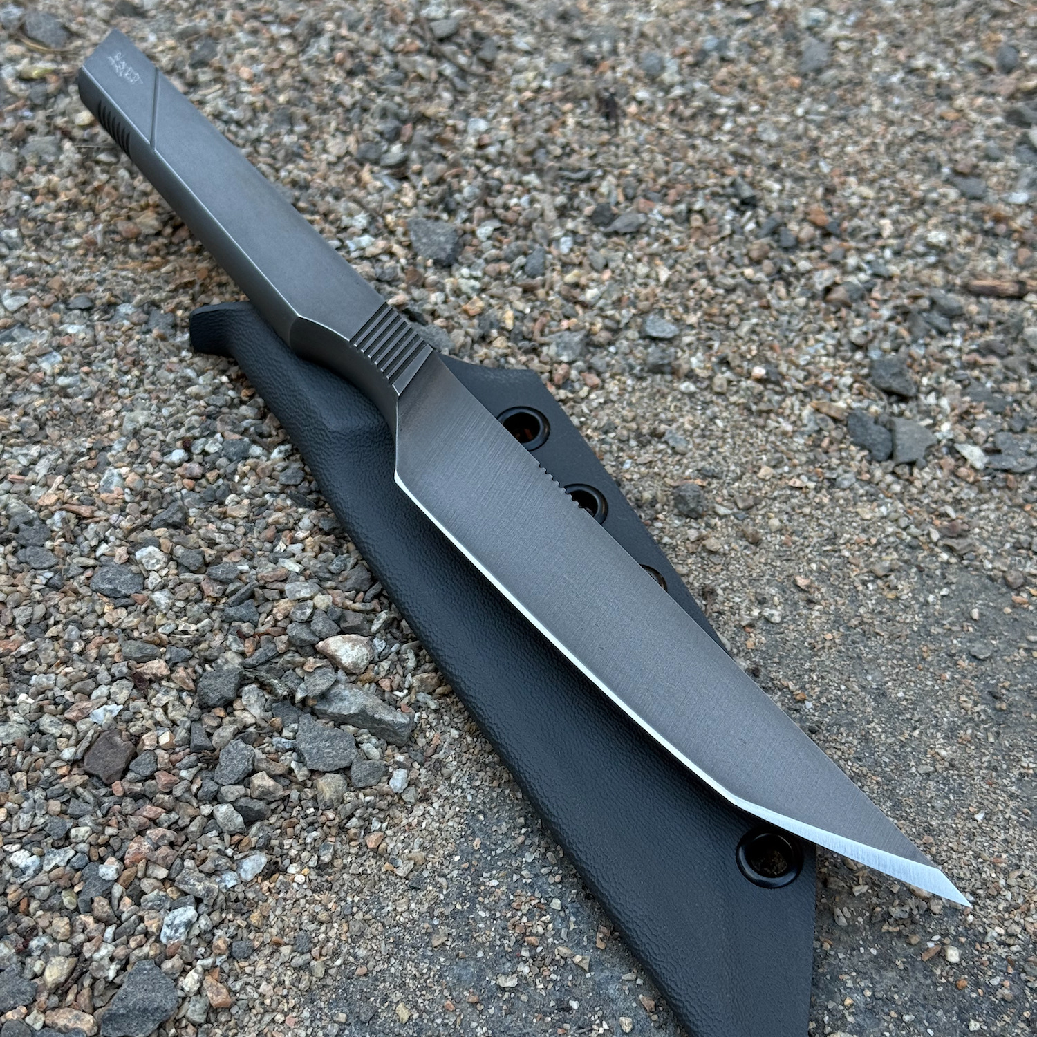knife