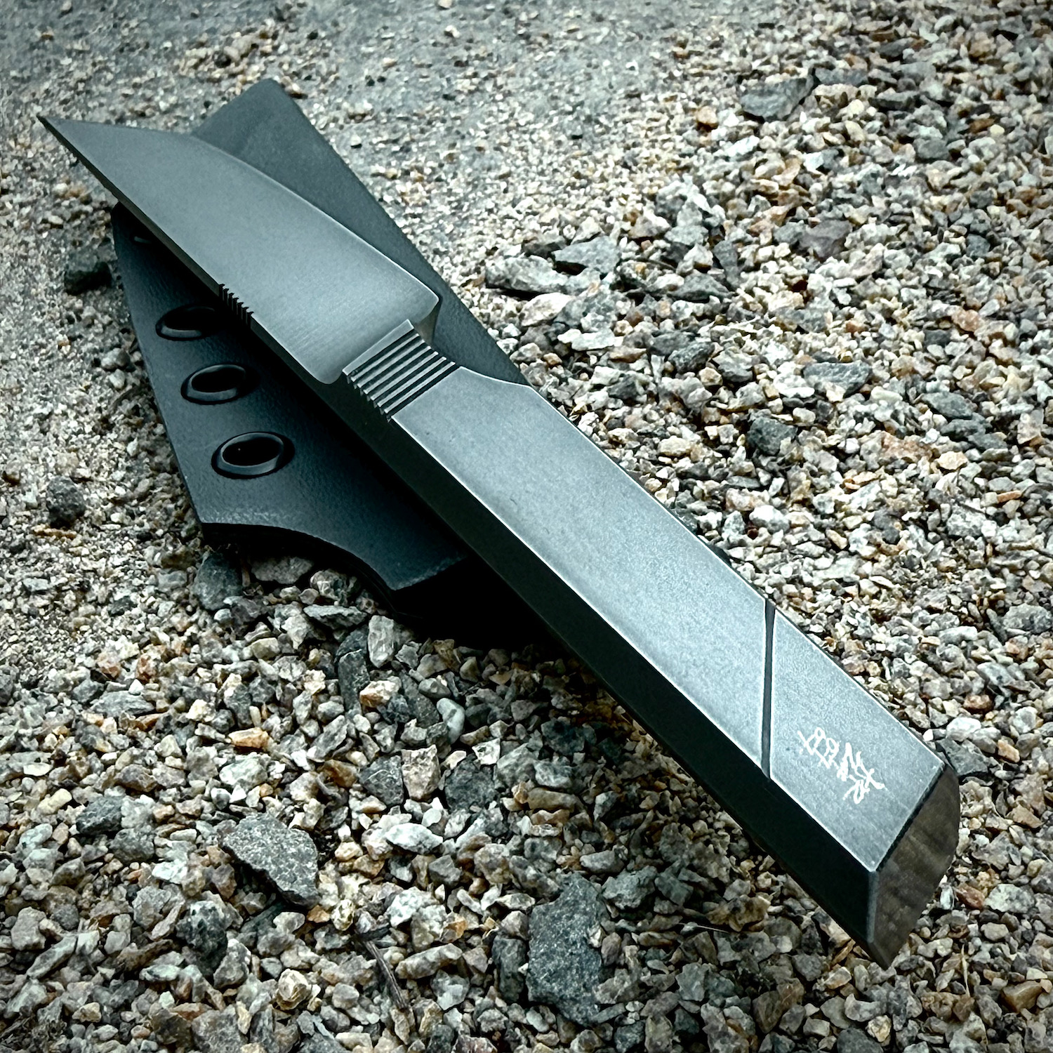 knife