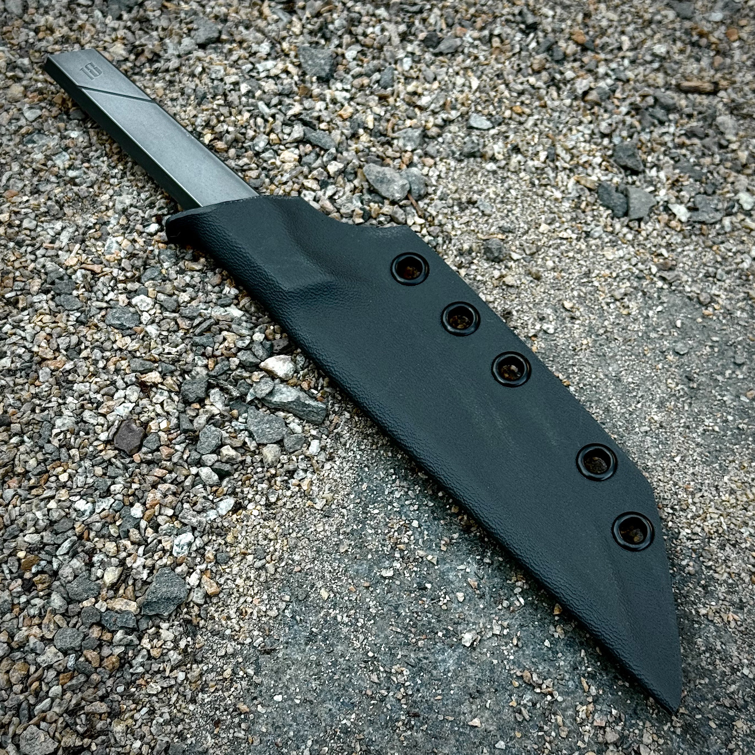 knife