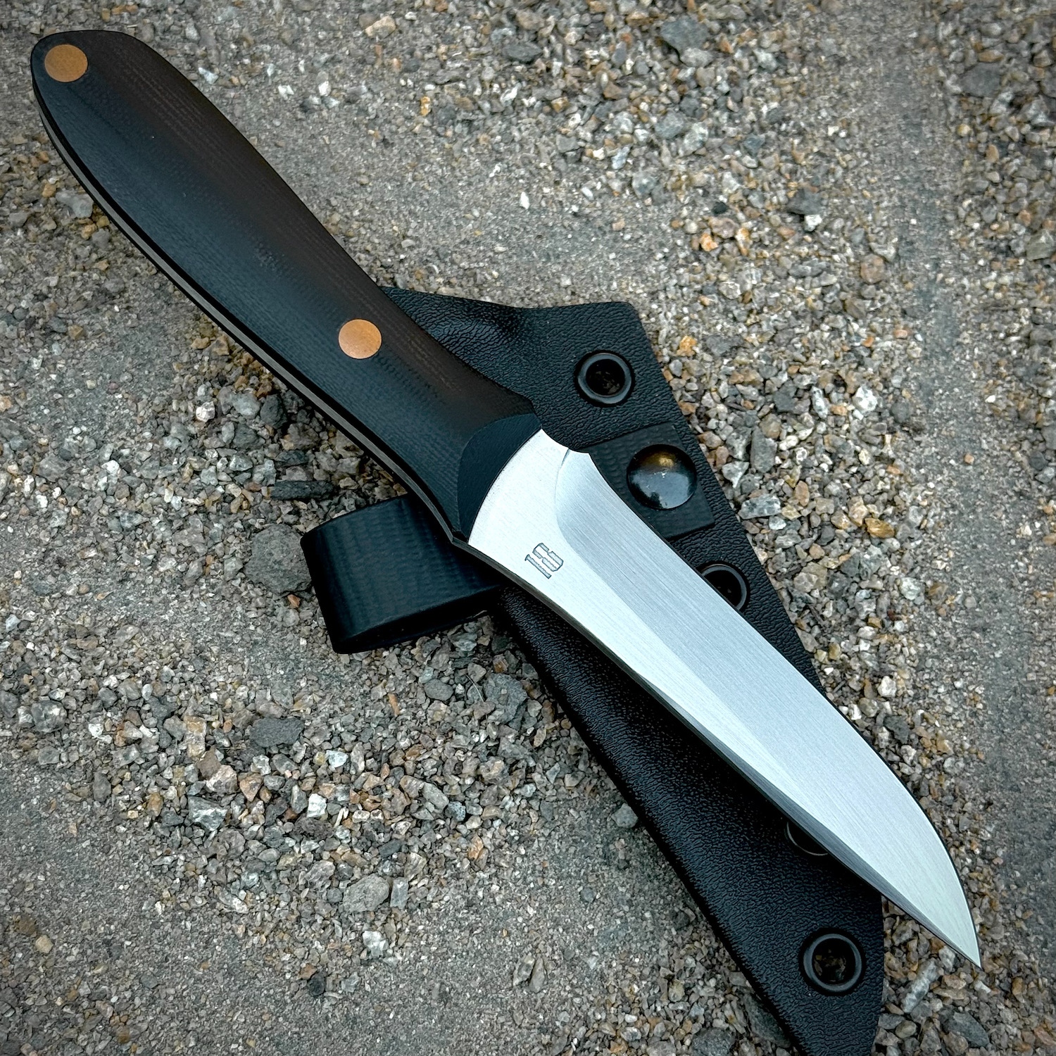 knife