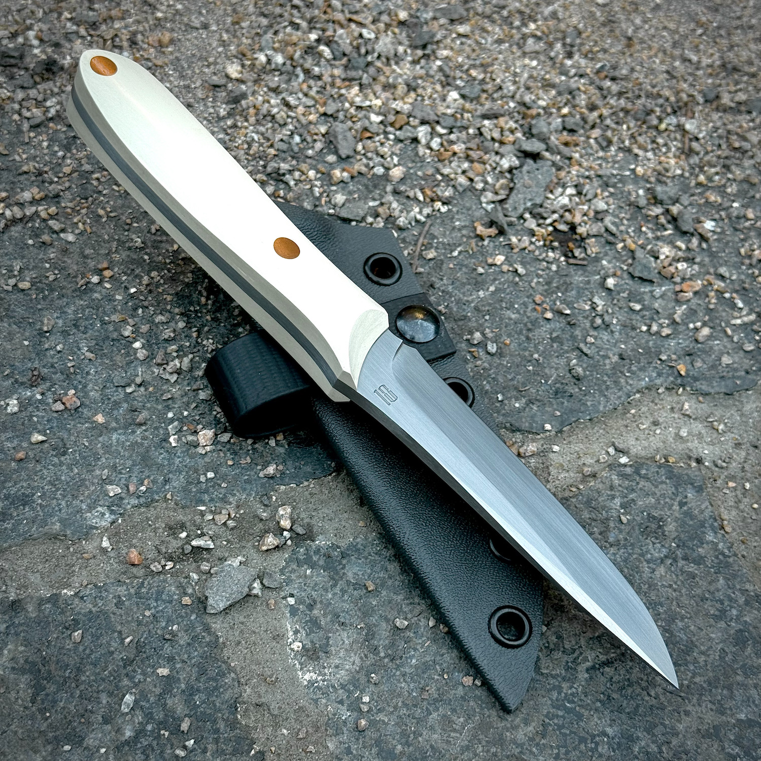 knife