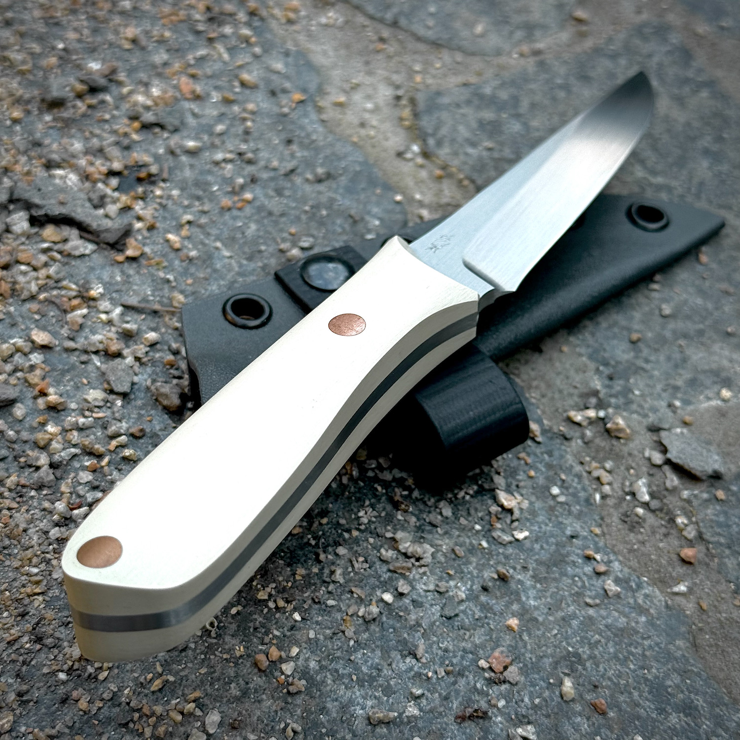 knife