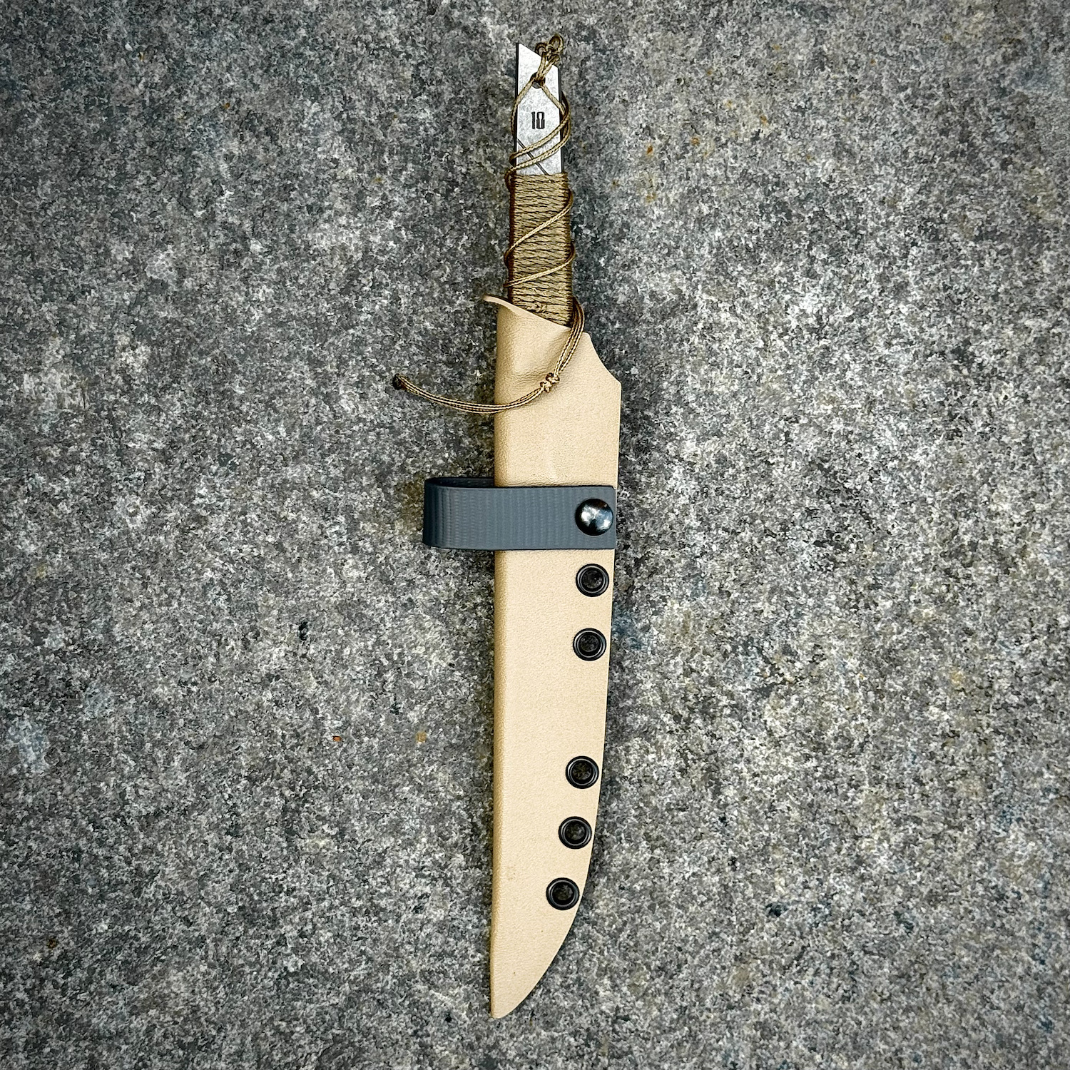 knife