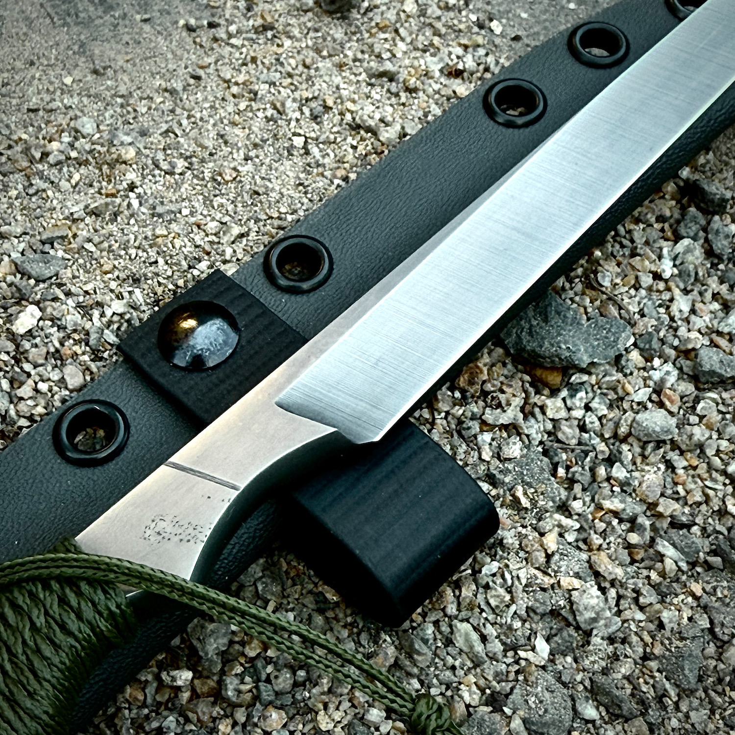 knife