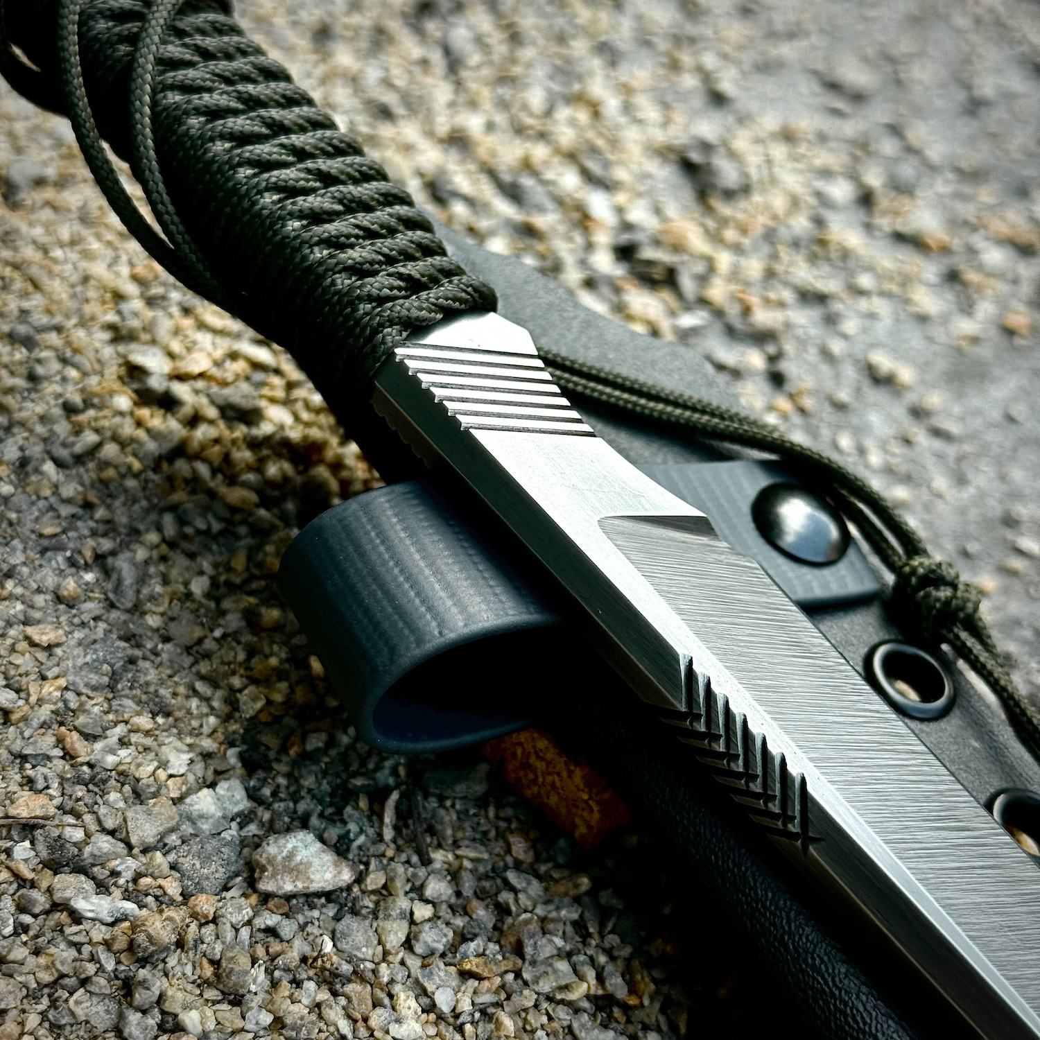 knife