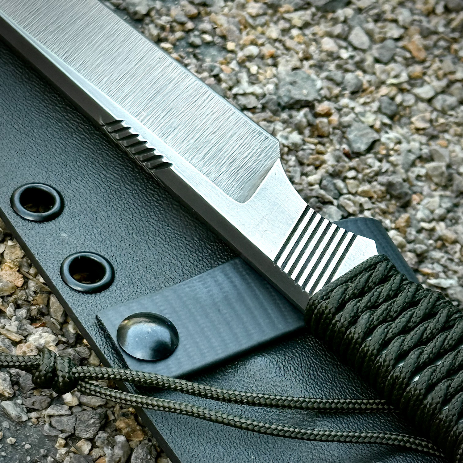 knife