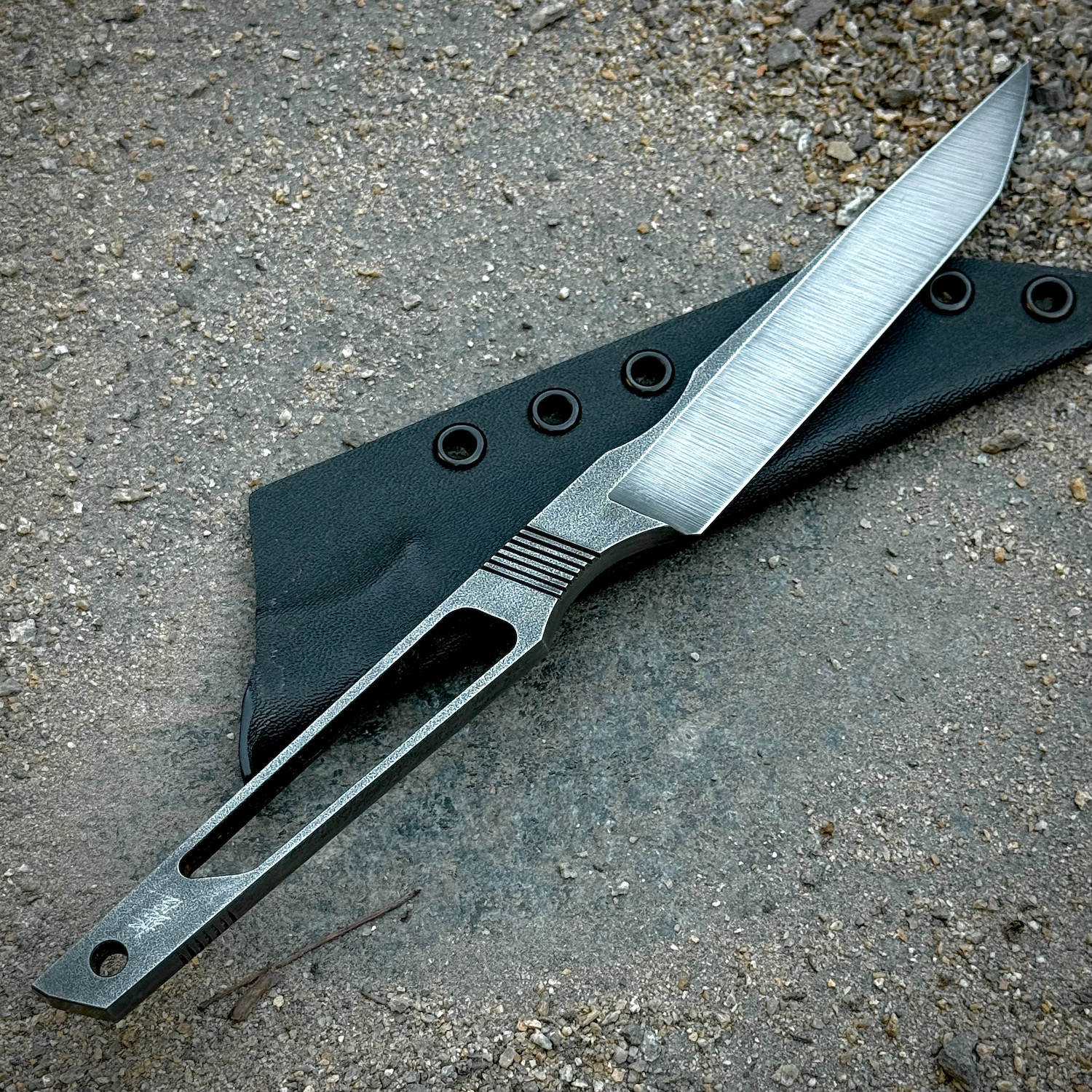 knife